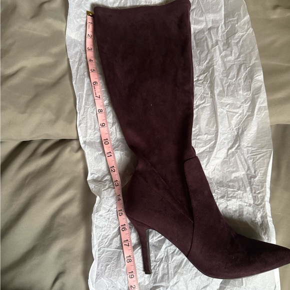 Nine W. Plum Tall Heeled Boots - Picture 8 of 14